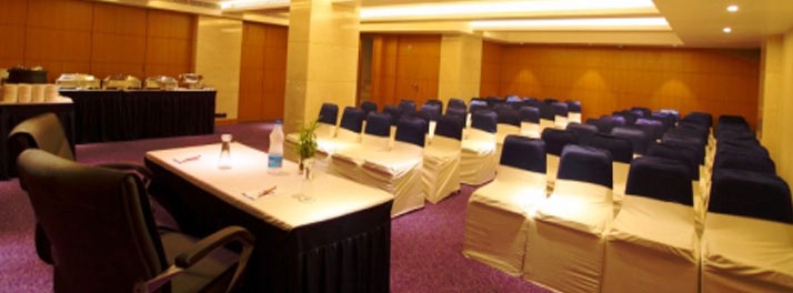 176/Comfort Inn Legacy - Rajkot 04.jpg